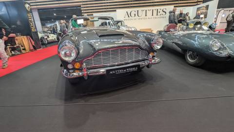 2411 lyon0002