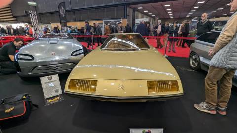 2411 lyon0038