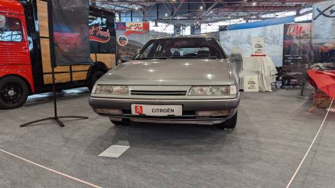2411 lyon0076
